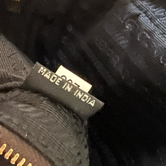 Authentic Prada Cosmetic Pouch Purse - Picture 4 of 15